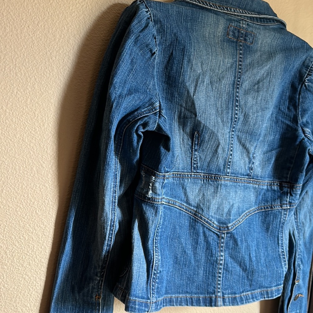 Size Medium Rampage Jean Jacket - Picture 6 of 9